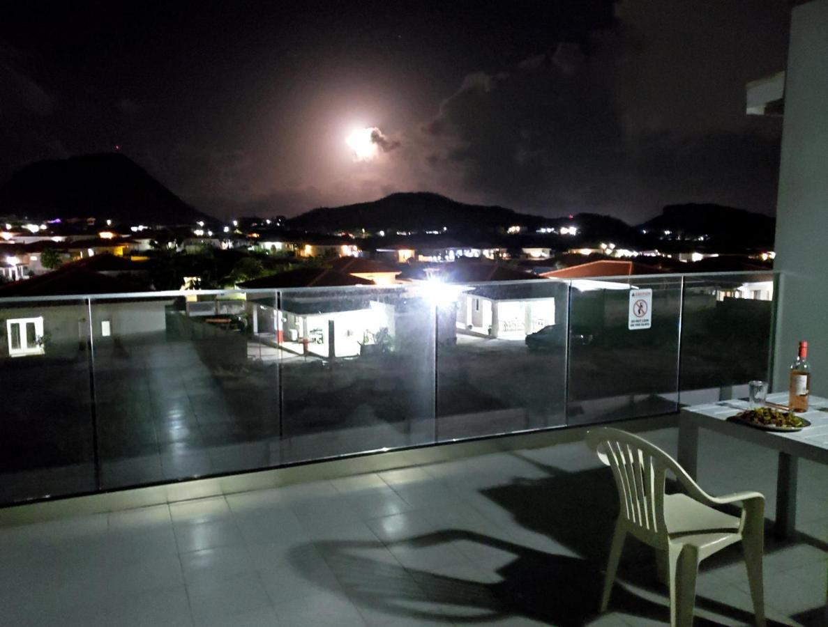 Aruba Vacation House - Cozy And Modern! โอรันเยสตัด ภายนอก รูปภาพ